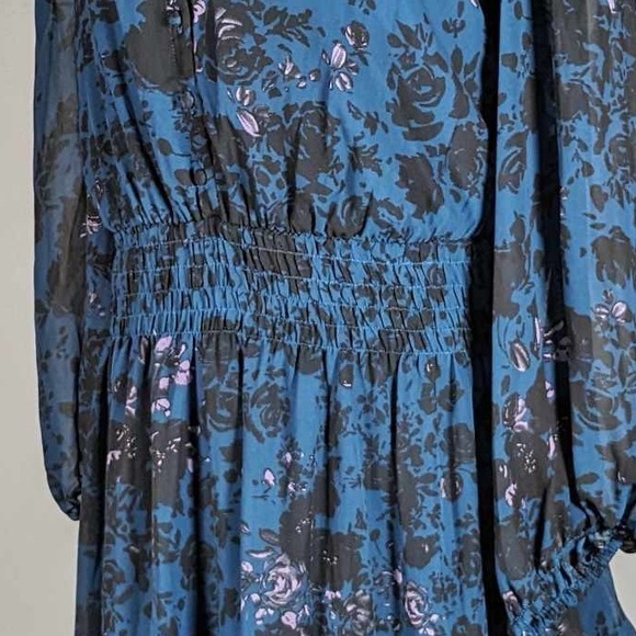 NWT TAYLOR PLUS CHIFFON TIERED MAXI DRESS - 22 - Picture 7 of 9